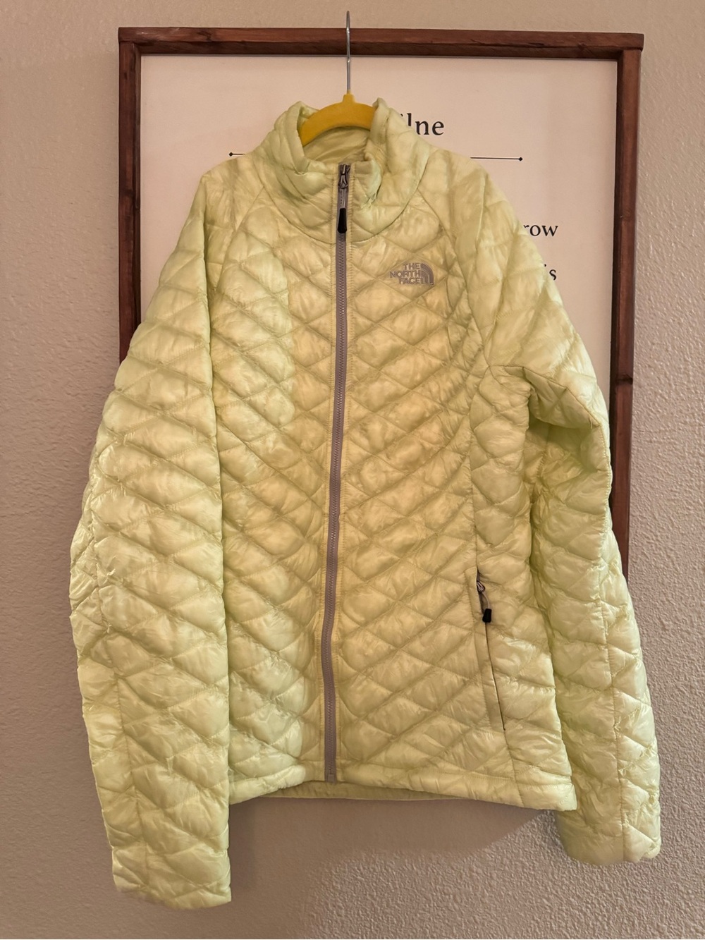 The North Face Women's Quilted Packable Puffer Jacket - Light Yellow